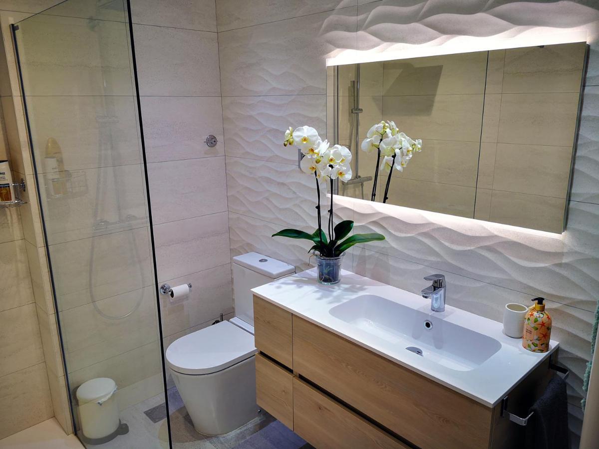 Burgo Nuevo Atico De Lujo En Pleno Centro Con Terraza Y Vistas - Leonapartamentos 外观 照片